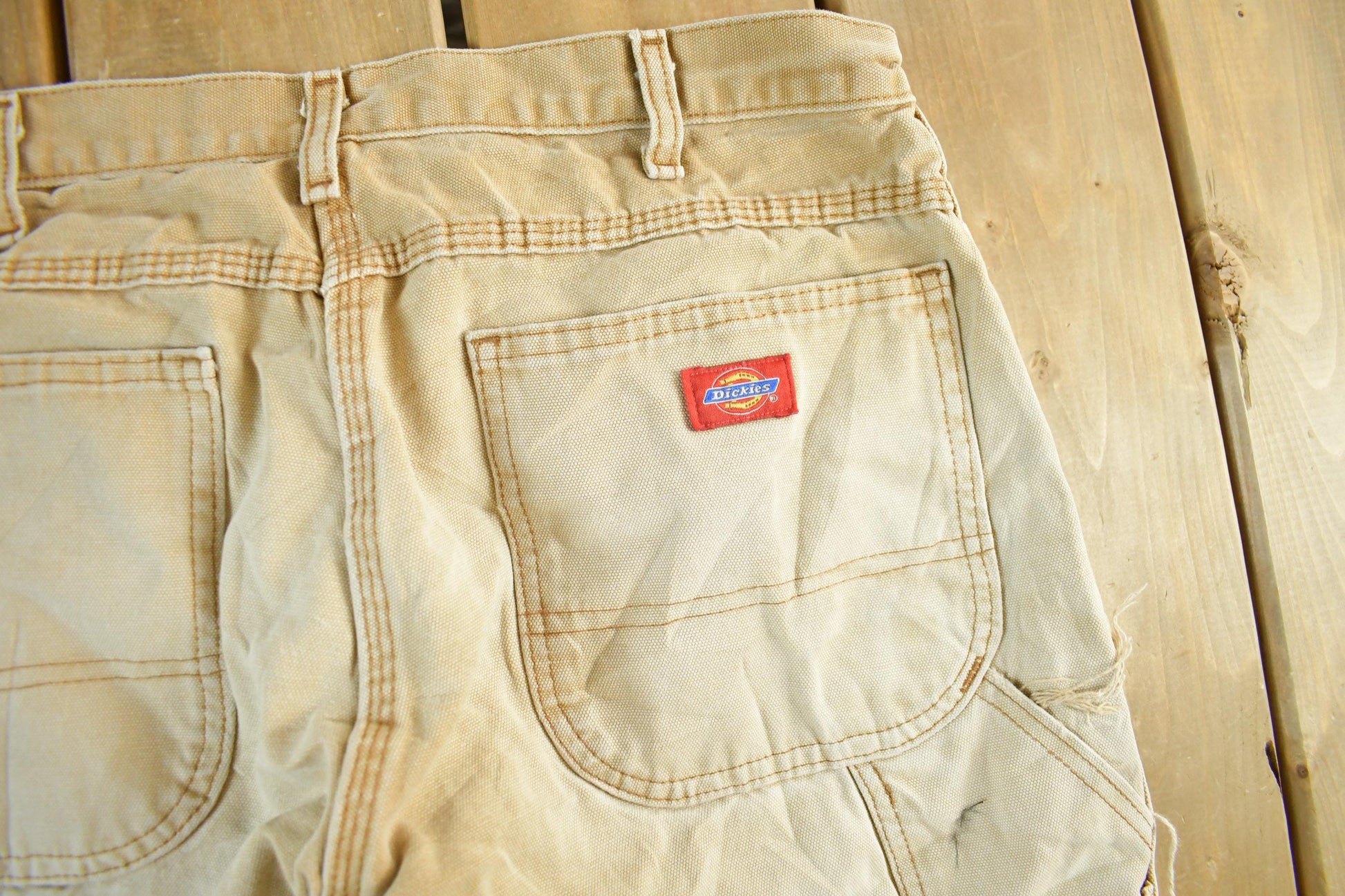 Vintage 2000s Dickies Work Pants Men's Medium 34 x 29 from propervintagecanada