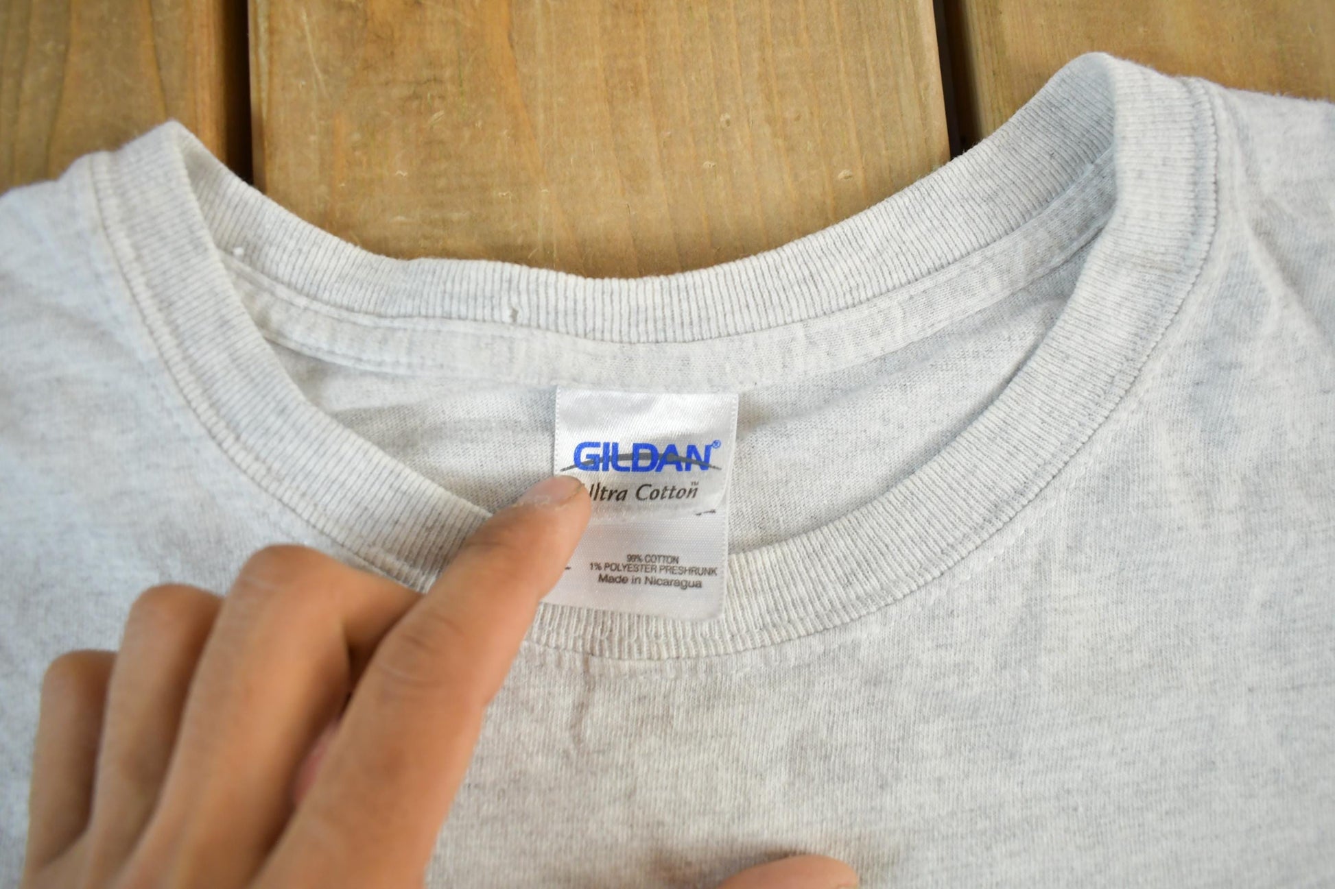 Vintage 2000s Does This Shirt Make Me Look Swedish T-Shirt Men's Large from propervintagecanada