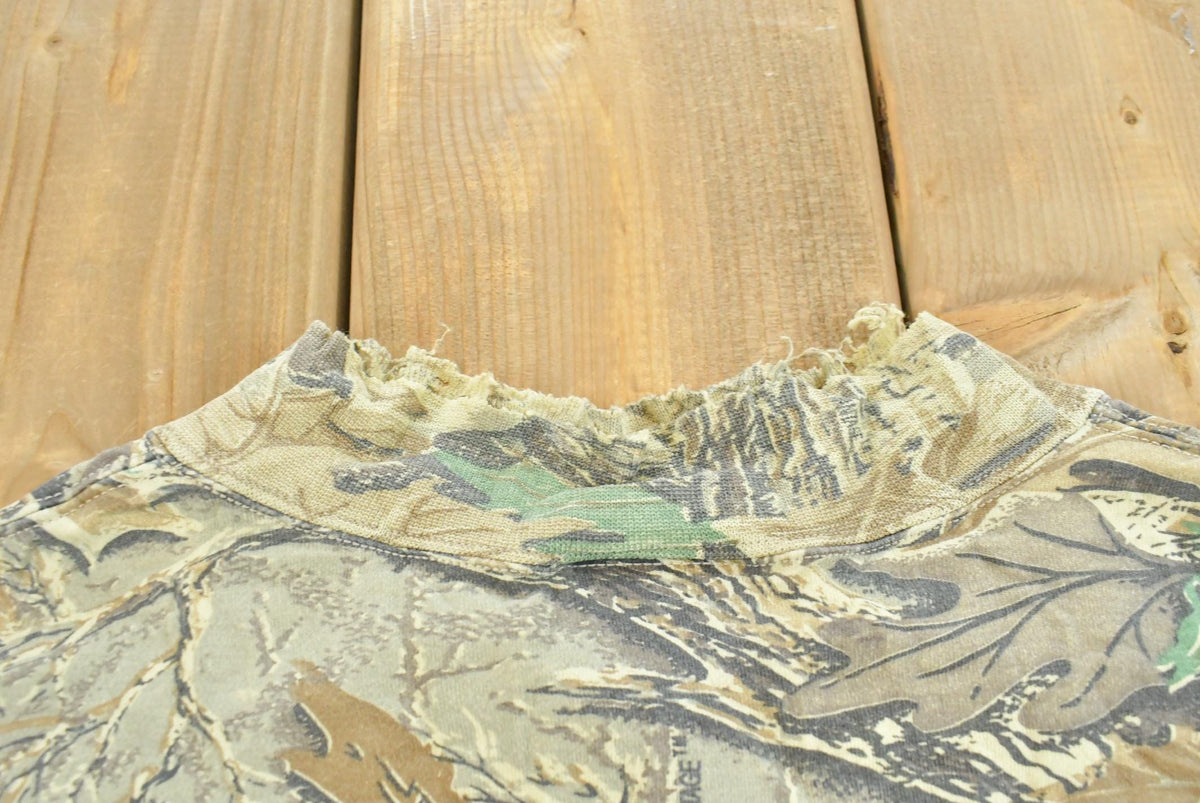 Vintage 2000s Duofold Advantage Camo Mock Turtleneck Long Sleeve T-Shirt Men's XL from propervintagecanada