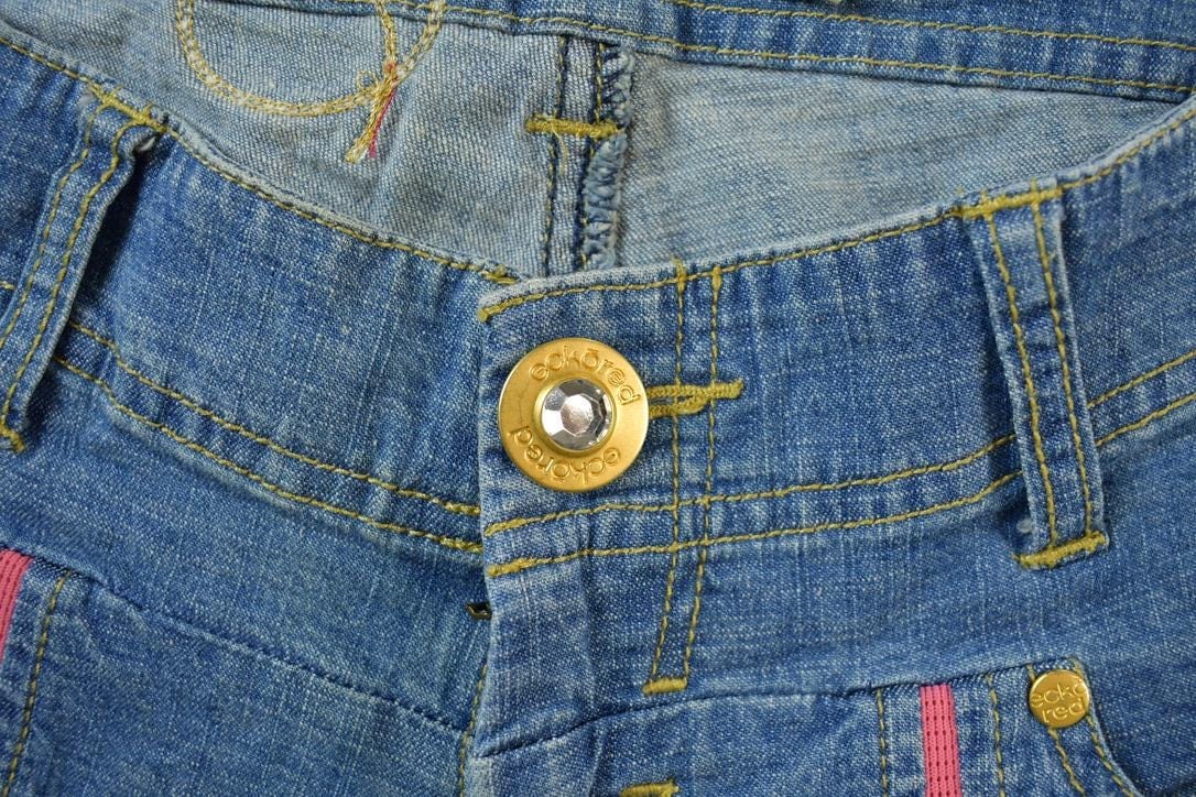 Vintage 2000s Echo Red Pink Embroidered Low Waisted Women's Denim Jeans Women's 28 x 32 from propervintagecanada