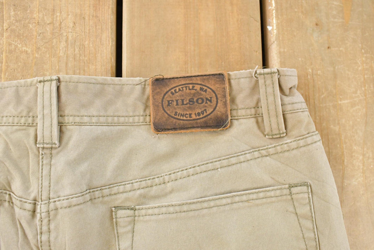Vintage 2000s Filson Dry Tin Shorts Men's 35 from propervintagecanada