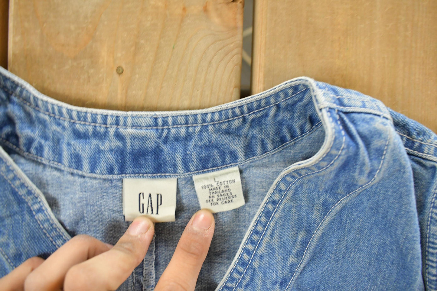 Vintage 2000s Gap Denim Button Up Vest Jacket Women's M from propervintagecanada