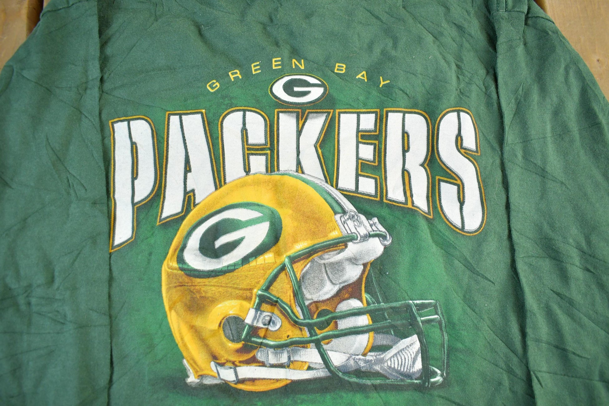 Vintage 2000s Green Bay Packers Graphic Long Sleeve Shirt Men's Medium from propervintagecanada