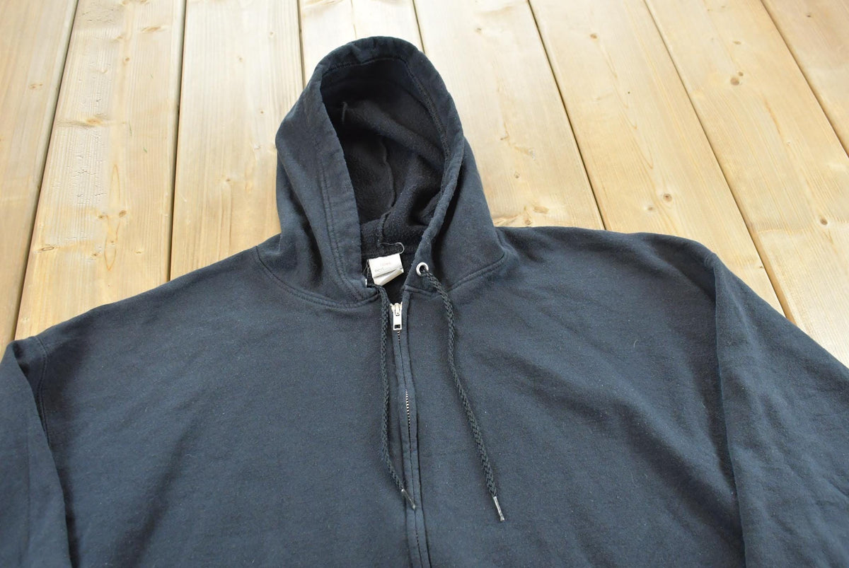 Vintage 2000s Hanes Black Blank Zip Up Hoodie Sweatshirt Men's L from propervintagecanada