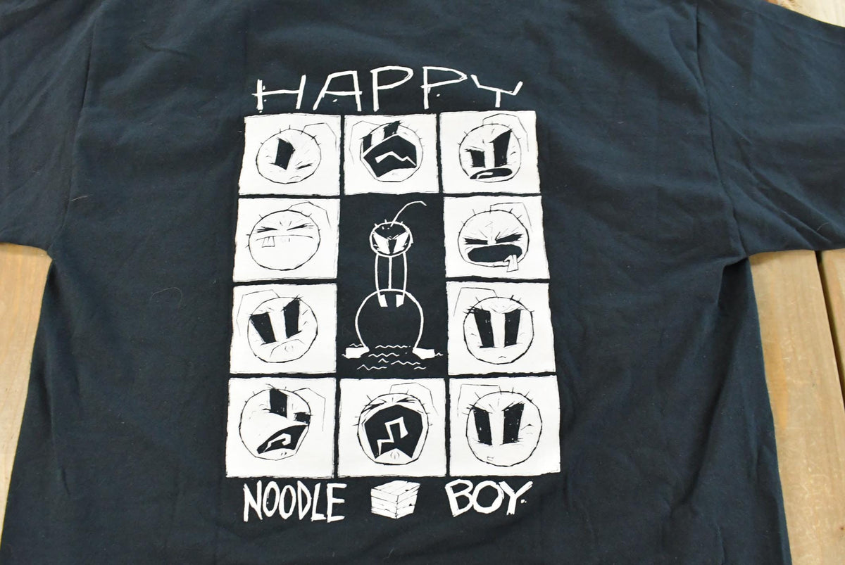 Vintage 2000s Happy Noodle Boy Comic Invader Jhonen Vasquez Graphic T-Shirt Men's L from propervintagecanada
