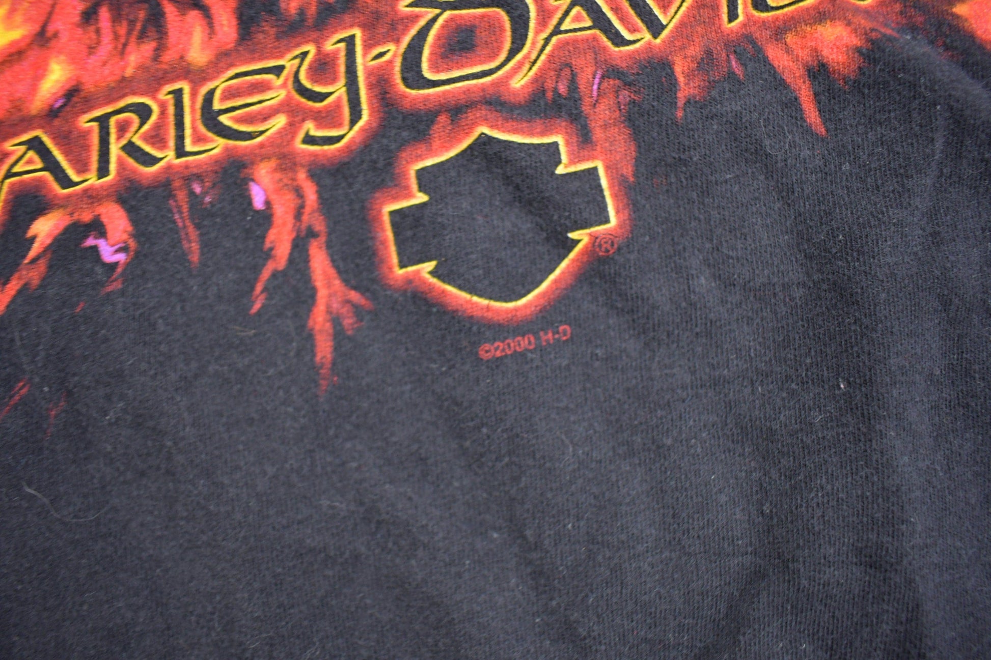 Vintage 2000s Harley Davidson Motorcycles T-Shirt Men's Large from propervintagecanada