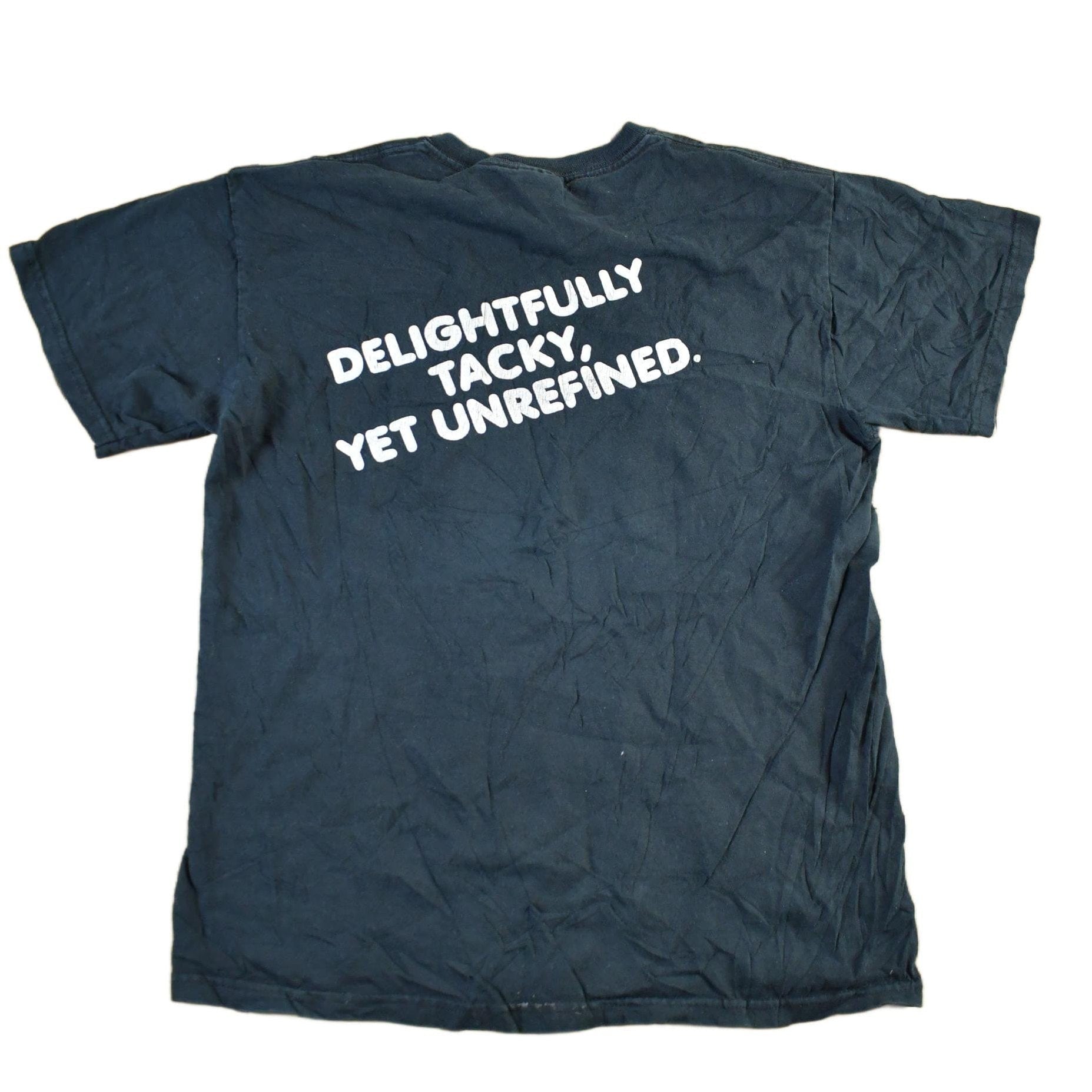 Vintage 2000s Hooters Bloomington Graphic T-Shirt Men's Medium from propervintagecanada