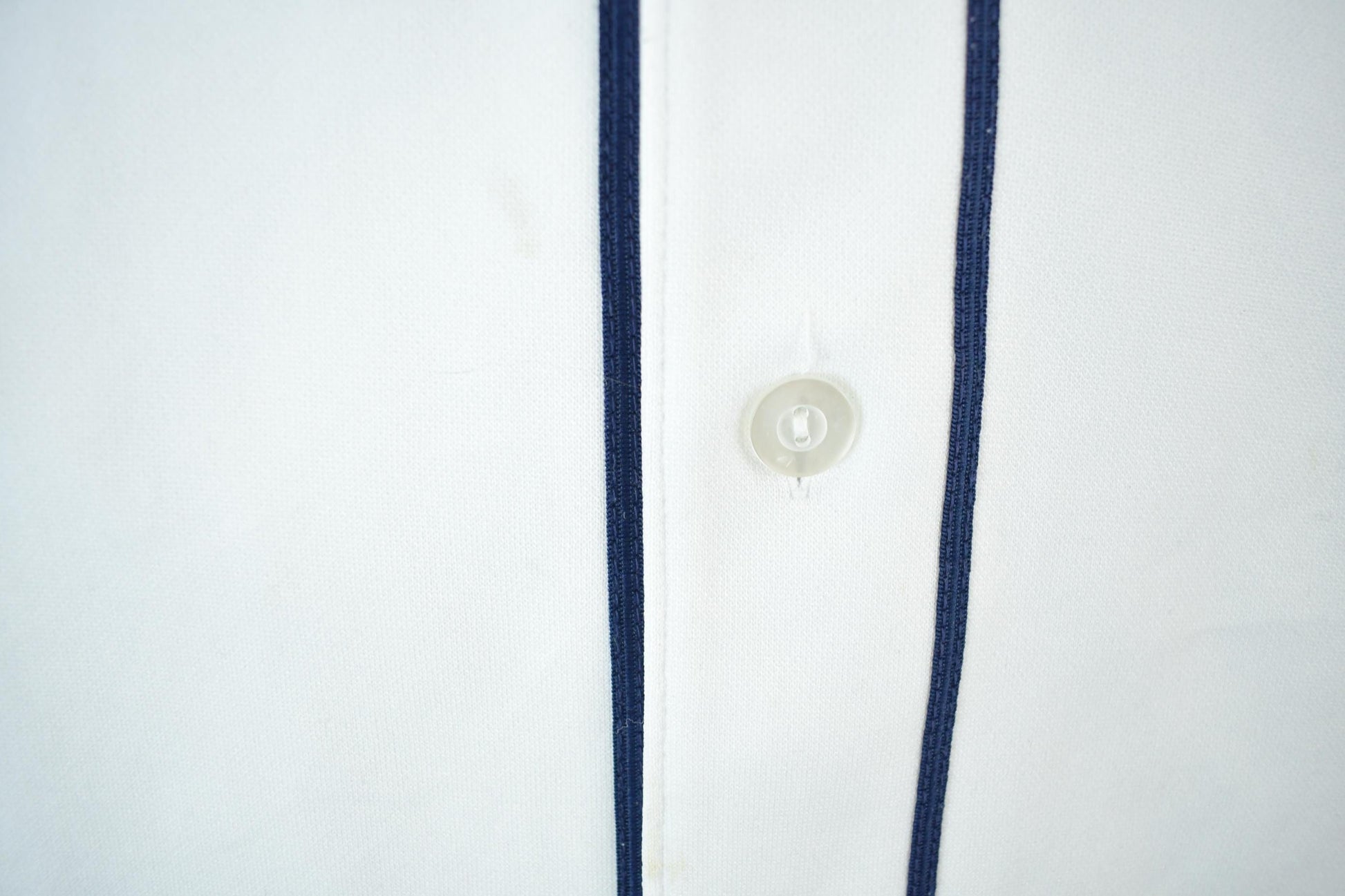 Vintage 2000s Ichiro Suzuki Seattle Mariners MLB Majestic Baseball Jersey Youth XL from propervintagecanada