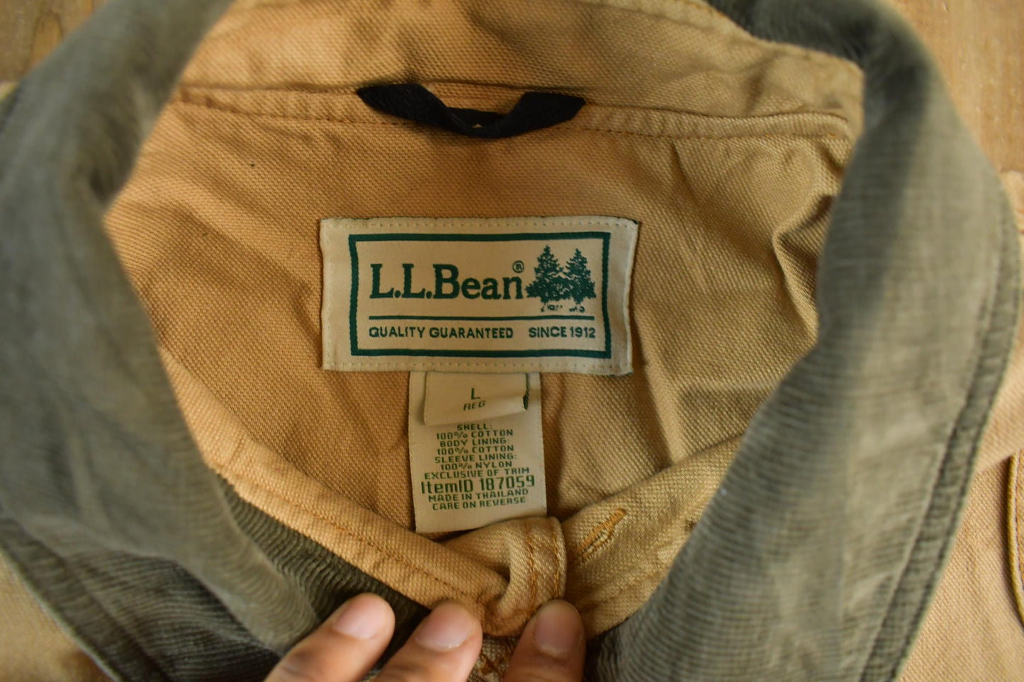 Vintage 2000s L.L. Bean Flannel Lined Barn Chore Coat Men's Large from propervintagecanada