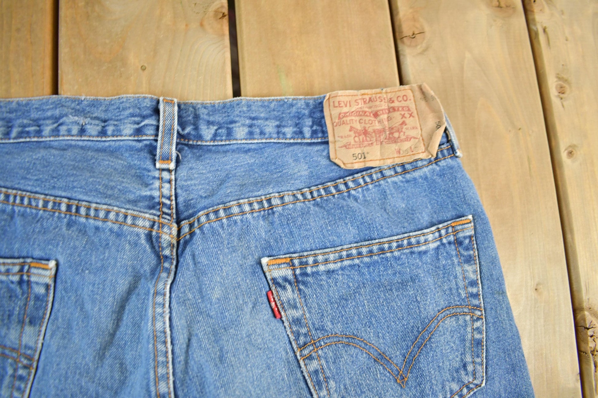 Vintage 2000s Levi's 501 Denim Jeans Men's Large 36 x 30 from propervintagecanada