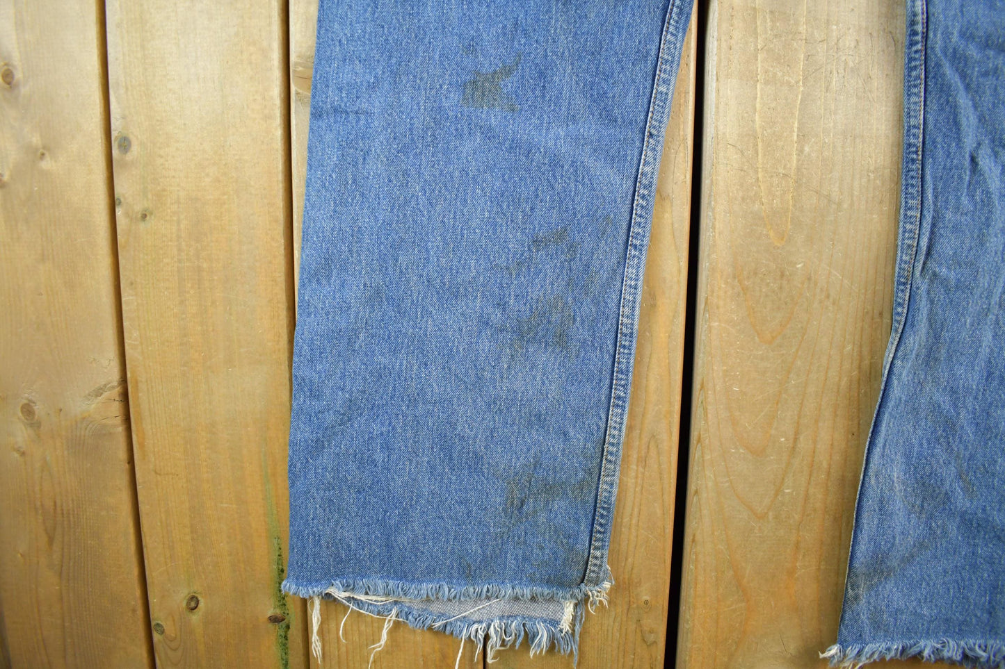 Vintage 2000s Levi's 501 Denim Jeans Men's Large 36 x 30 from propervintagecanada