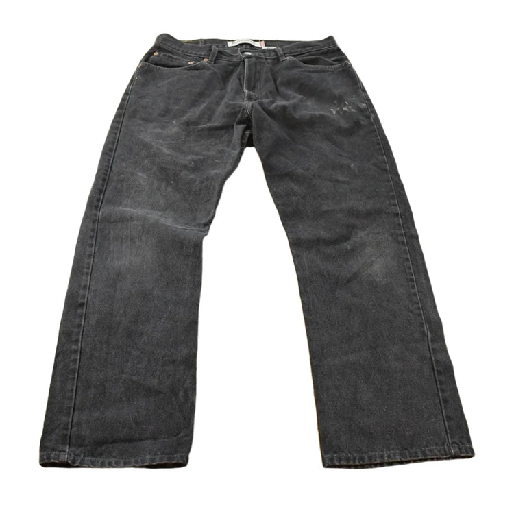 Vintage 2000s Levi's 505 Regular Fit Denim Jeans Men's 34 x 30 from propervintagecanada