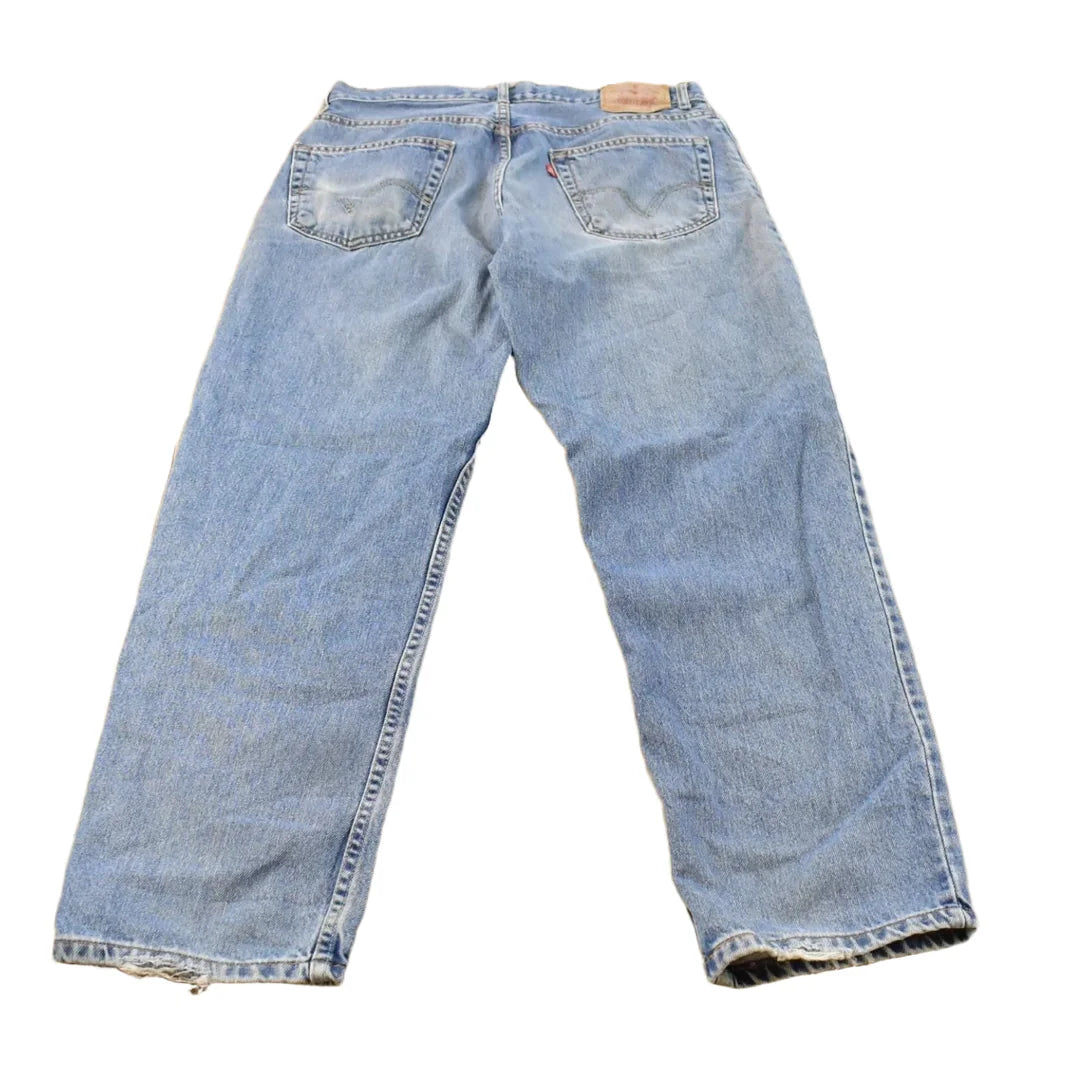 Vintage 2000s Levi's 550 Relaxed Fit Denim Jeans Men's 34 x 30 from propervintagecanada