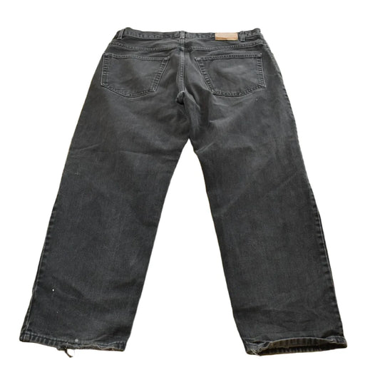 Vintage 2000s Levi's Strauss Co Relaxed Fit Denim Jeans Men's 37 x 29 from propervintagecanada