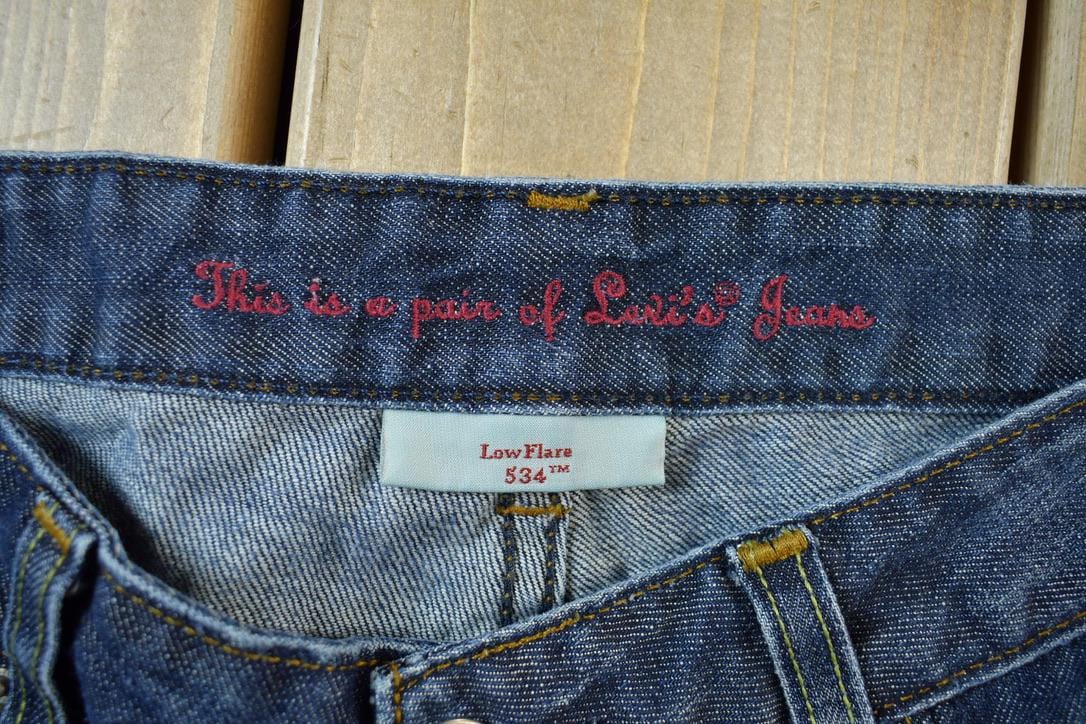 Vintage 2000s Levis Red Tab 534 Low Flare Denim Jeans Women's 30 x 32 from propervintagecanada