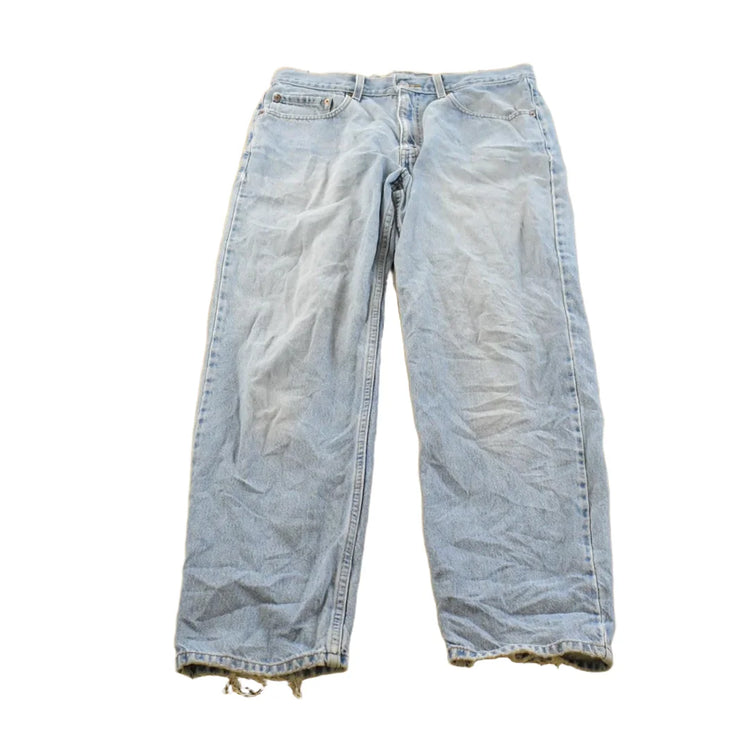 Vintage 2000s Levis Relaxed Fit 550 Denim Blue Jeans Men's 32 x 31.5 from propervintagecanada