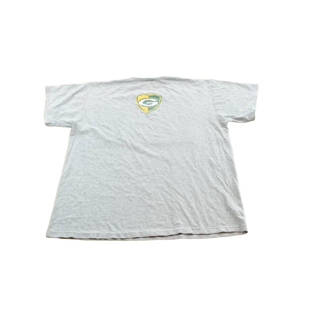 Vintage 2000s Logo Athletic Green Bay Packers Graphic T Shirt Mens L from propervintagecanada