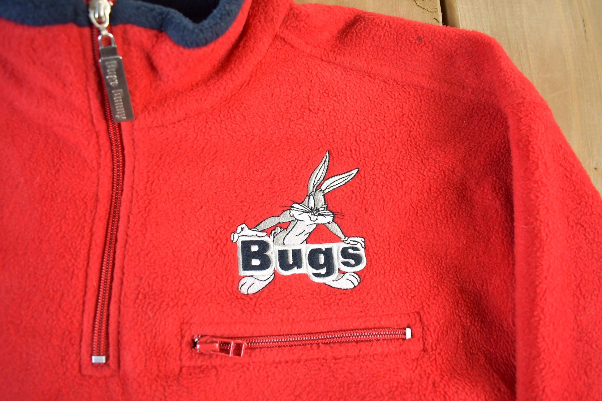 Vintage 2000s Looney Tunes Embroidered Quarter Zip Fleece Sweatshirt Men's Medium from propervintagecanada