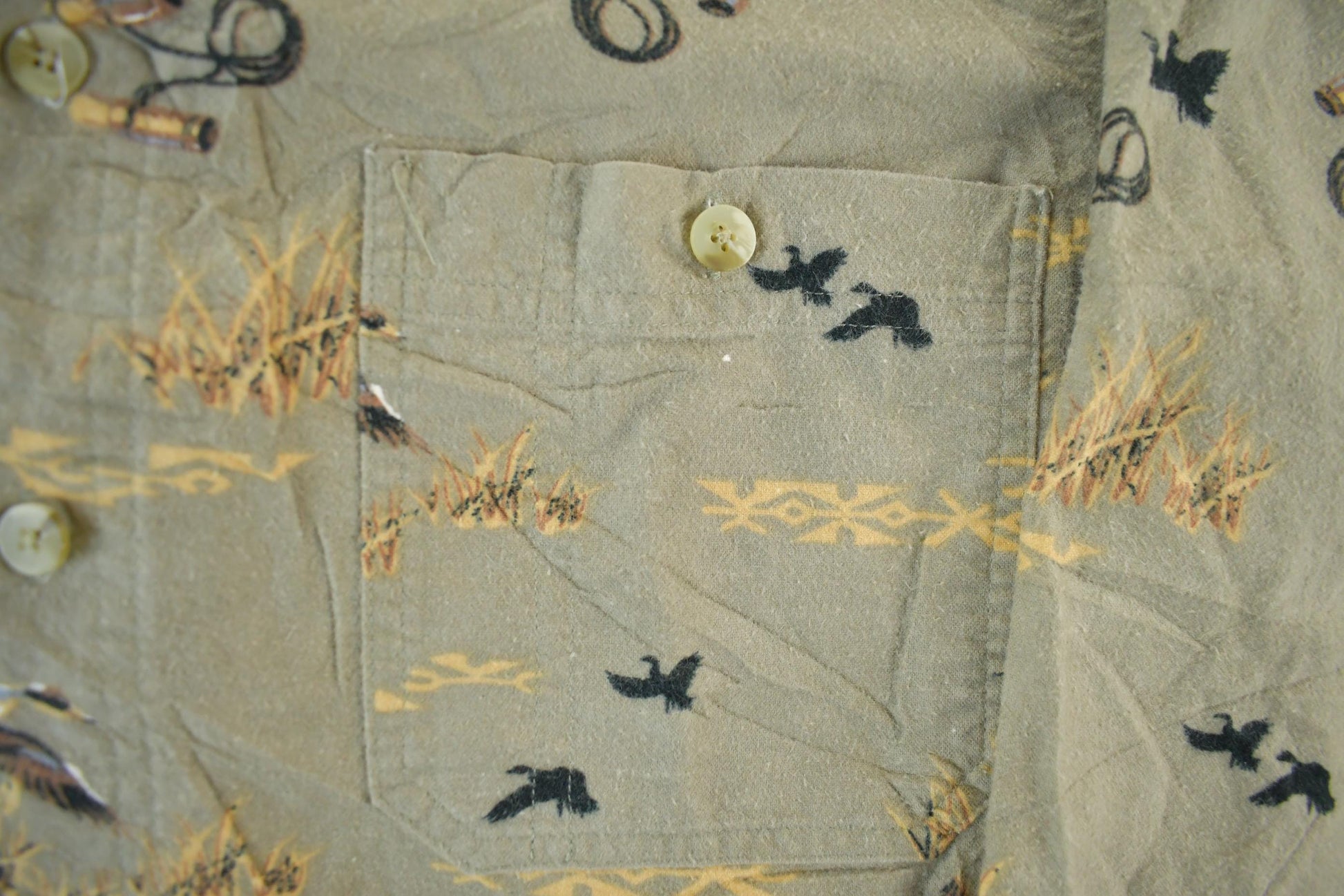 Vintage 2000s Me Sport Ducks All Over Print Button Up Shirt Men's Medium from propervintagecanada