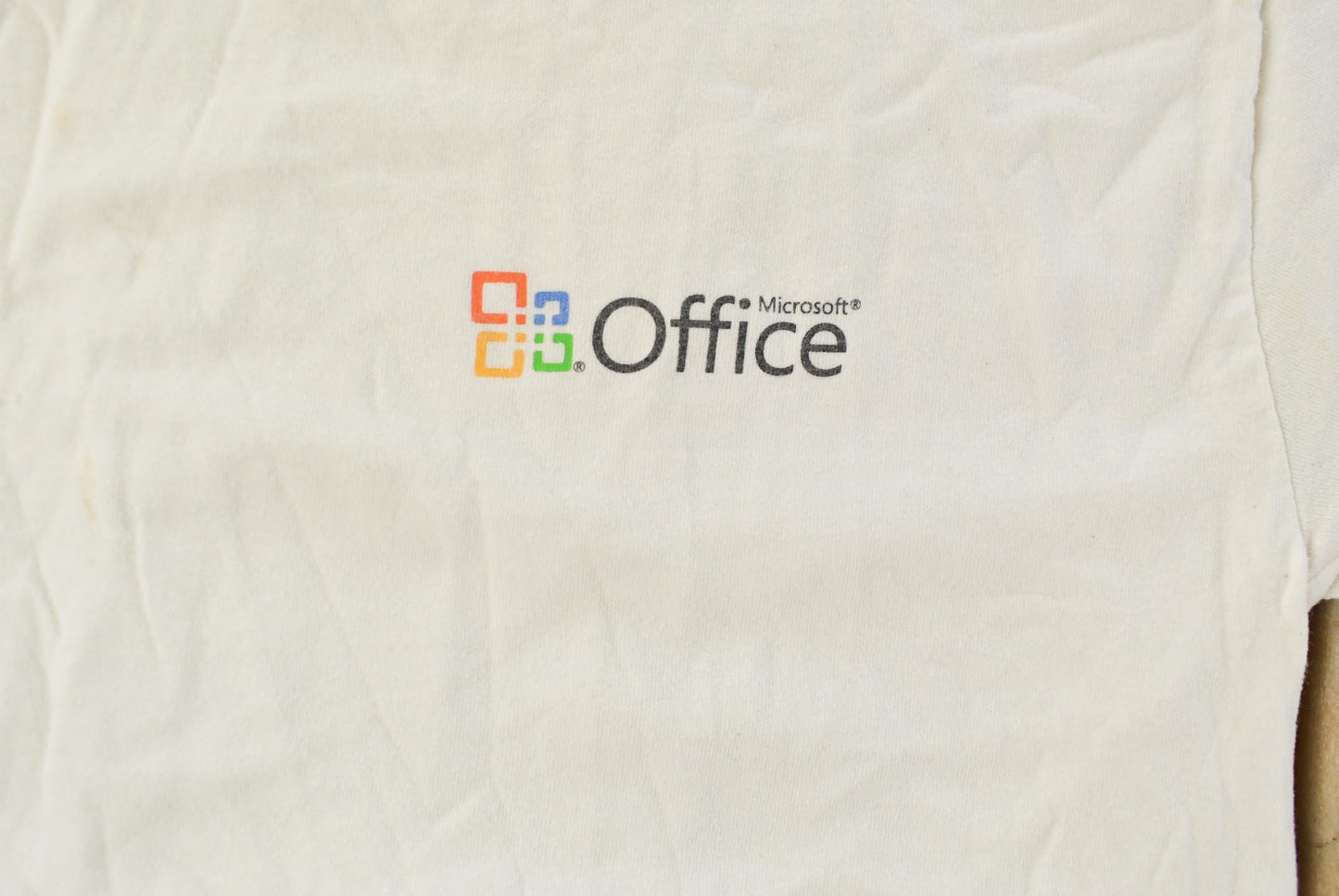 Vintage 2000s Microsoft Office Graphic T Shirt Men's Large from propervintagecanada