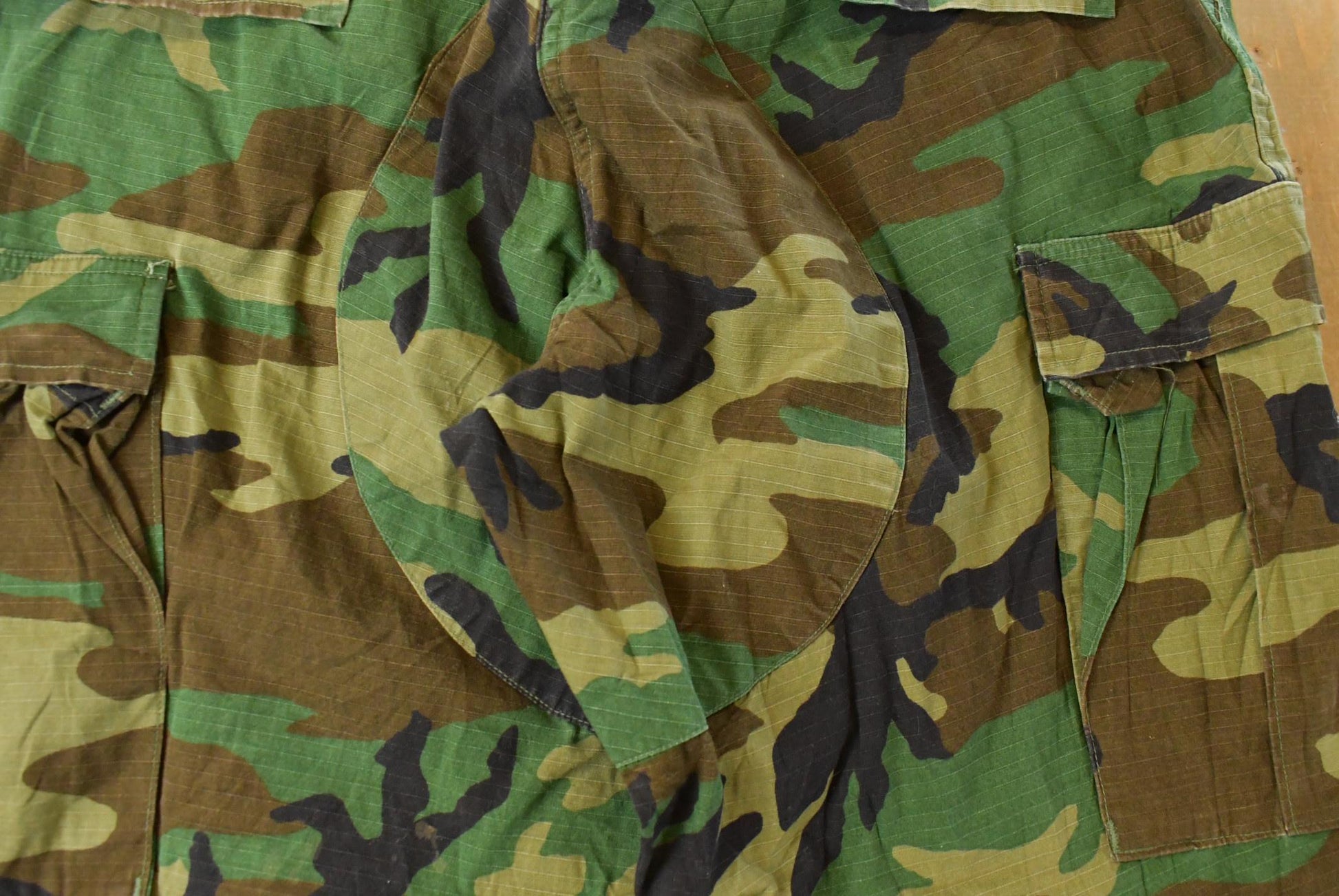 Vintage 2000s Military Army Camouflage Cargo Pants Men's 35 x 31 from propervintagecanada
