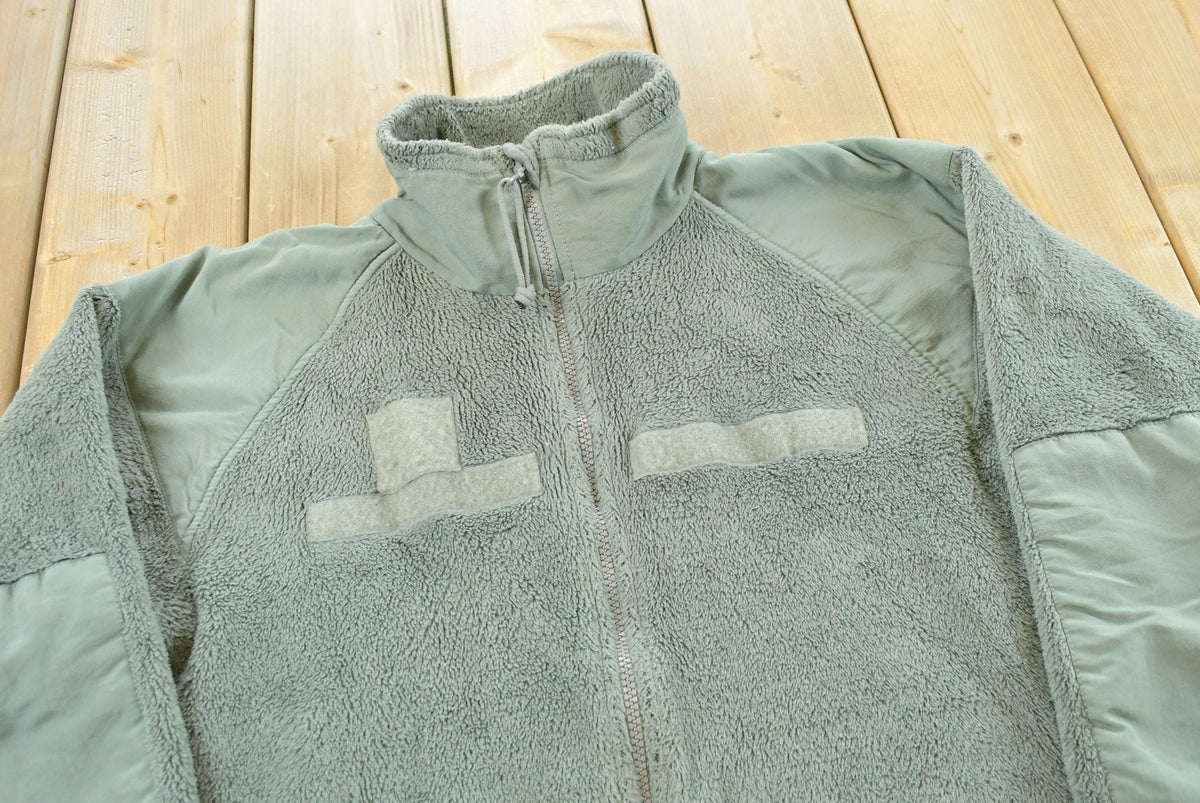 Vintage 2000s Military Cold Weather Fleece Sweater Men's M from propervintagecanada