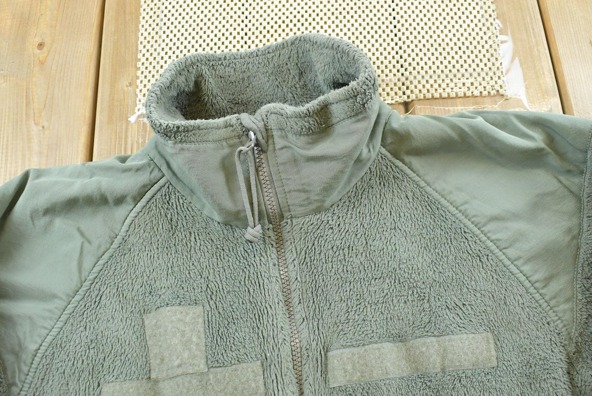 Vintage 2000s Military Cold Weather Fleece Sweater Men's M from propervintagecanada
