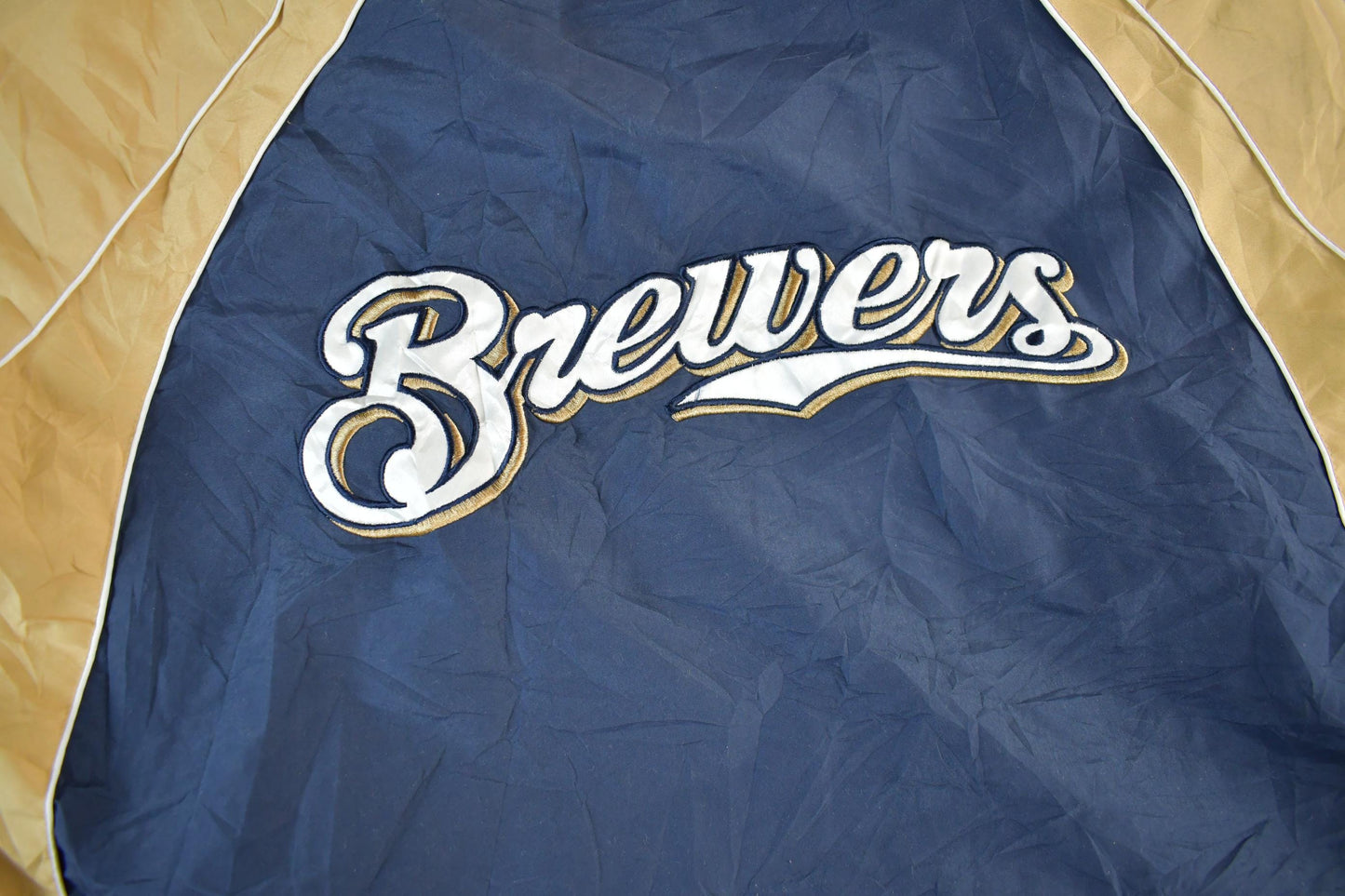Vintage 2000s Milwaukee Brewers MLB Pull Over Windbreaker Jacket Men's XL from propervintagecanada