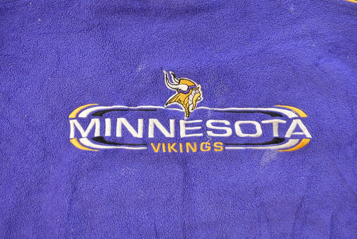 Vintage 2000s Minnesota Vikings NFL Fleece Crewneck Sweater Mens XL from propervintagecanada