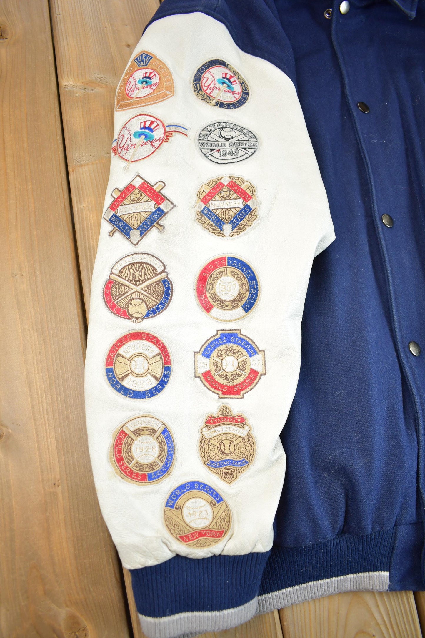 Vintage 2000s MLB New York Yankees 27 Time World Series Champion Embroidered Letterman from propervintagecanada
