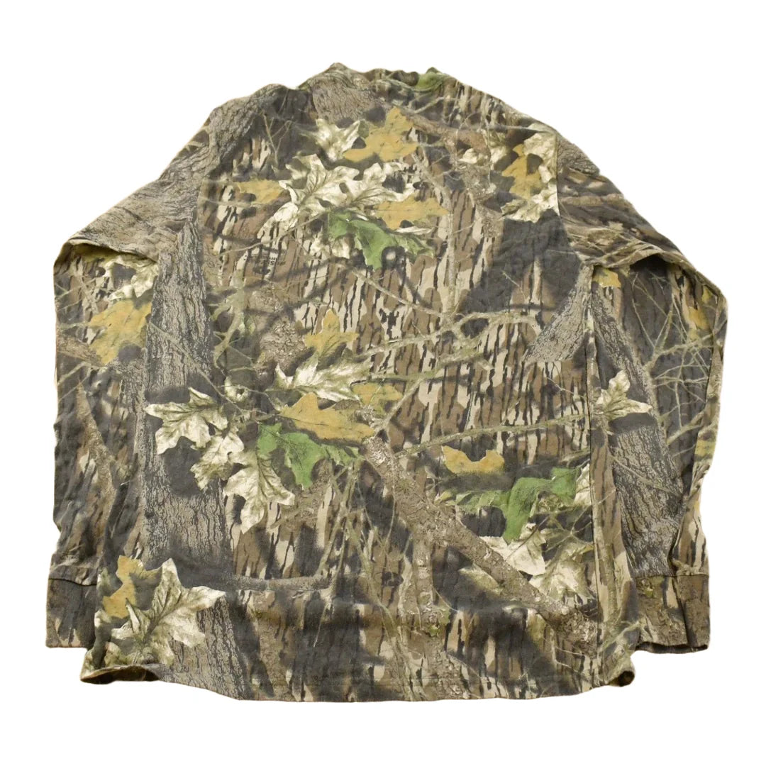 Vintage 2000s Mossy Oak Breakup Camo Long Sleeve T-Shirt Men's M from propervintagecanada