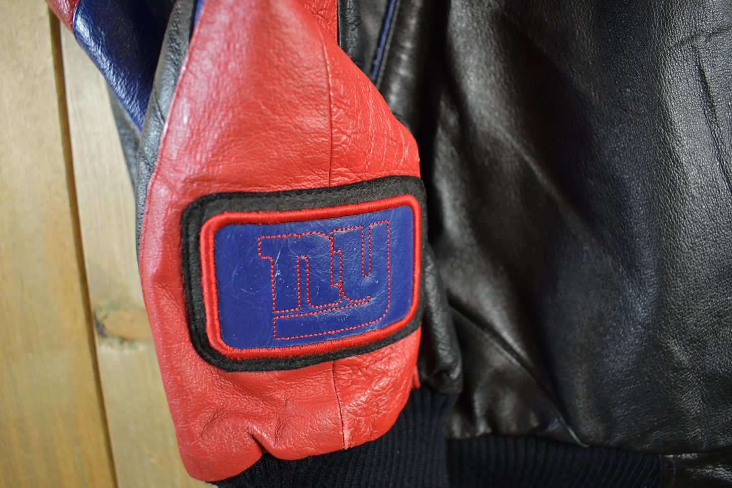 Vintage 2000s New York Giants NFL Leather Varsity Jacket Men's Large from propervintagecanada