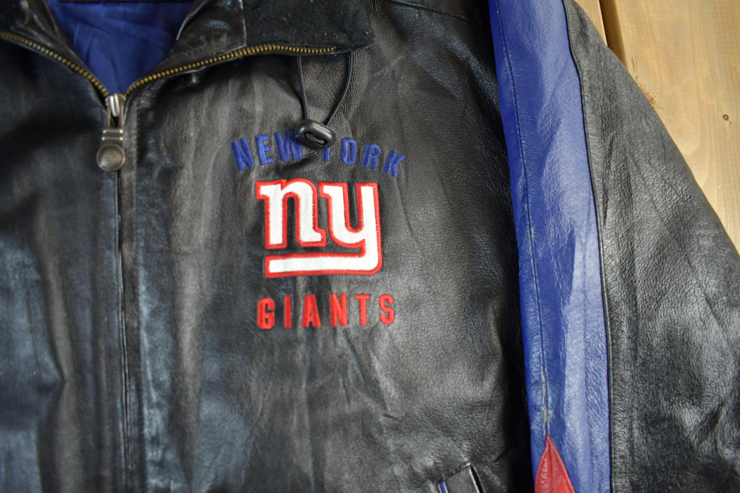 Vintage 2000s New York Giants NFL Leather Varsity Jacket Men's Large from propervintagecanada