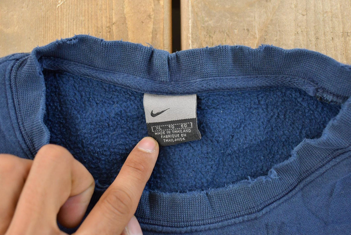Vintage 2000s Nike Crewneck Sweatshirt Men's XL from propervintagecanada