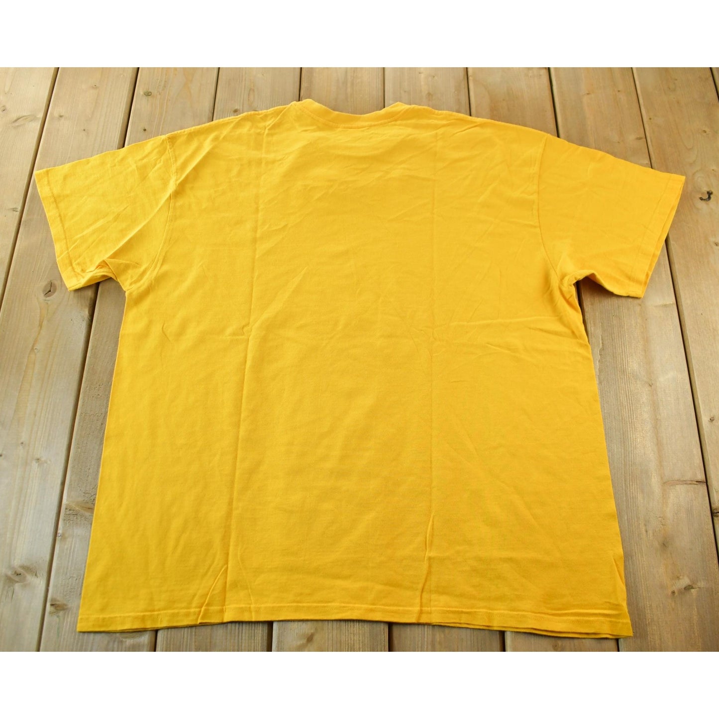 Vintage 2000s Nike Embroidered Swoosh Graphic T-Shirt from propervintagecanada