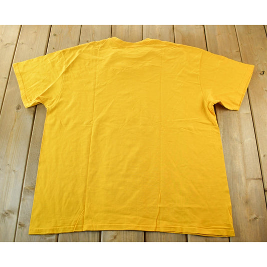 Vintage 2000s Nike Embroidered Swoosh Graphic T-Shirt from propervintagecanada