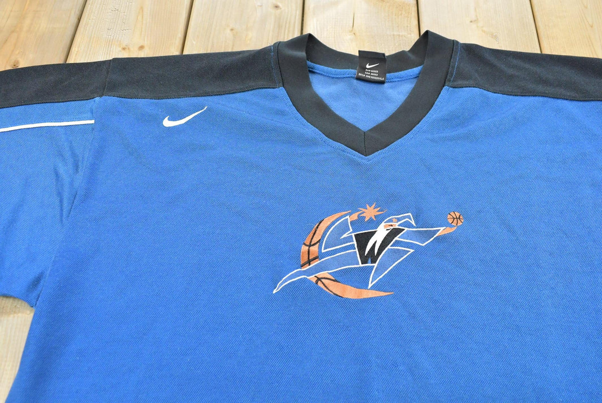 Vintage 2000s Nike Team Washington Wizards NBA Warm Up Jersey T-Shirt Men's 2XL from propervintagecanada