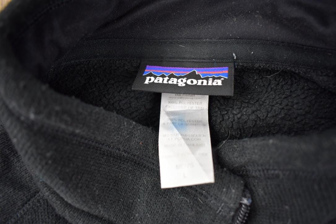 Vintage 2000s Patagonia Fleece Full Zip Sweater Men's Large from propervintagecanada