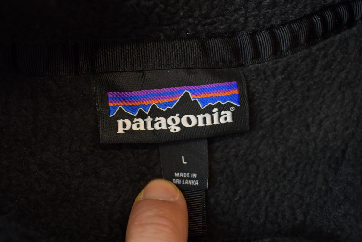 Vintage 2000s Patagonia Full Zip Fleece Sweater Vest Mens L from propervintagecanada