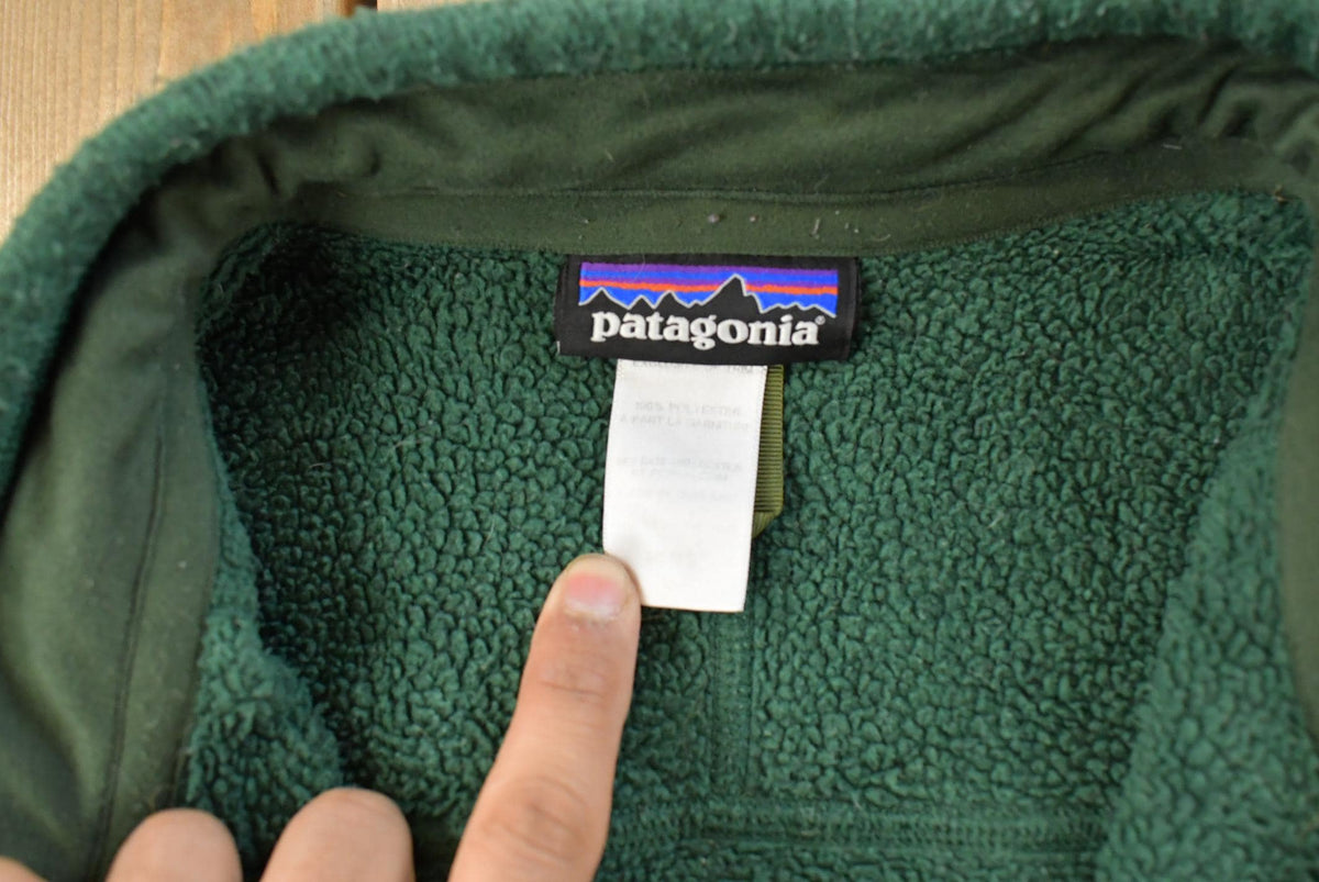 Vintage 2000s Patagonia Quarter Zip Fleece Sweater Men's L from propervintagecanada
