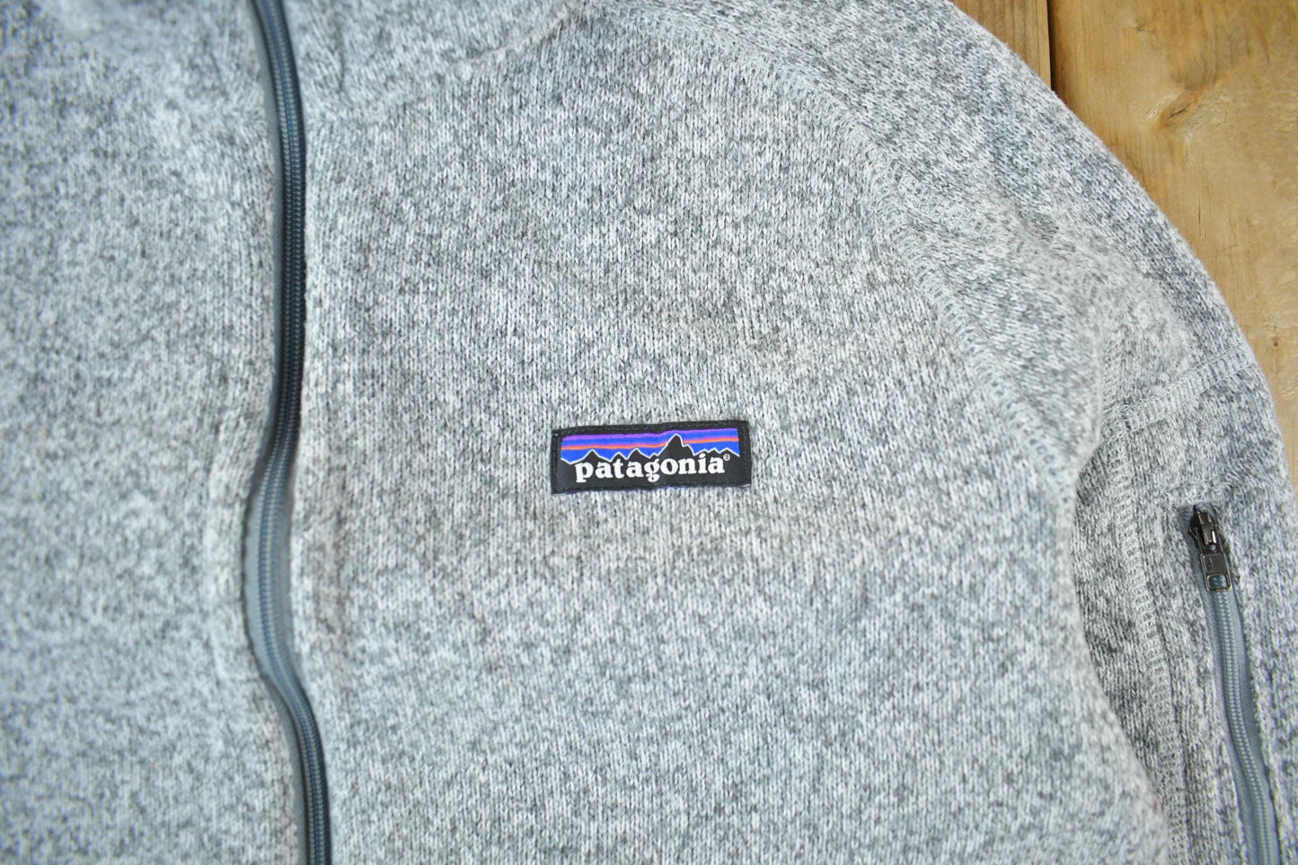 Vintage 2000s Patagonia Zip Up Fleece Sweater Women's Medium from propervintagecanada
