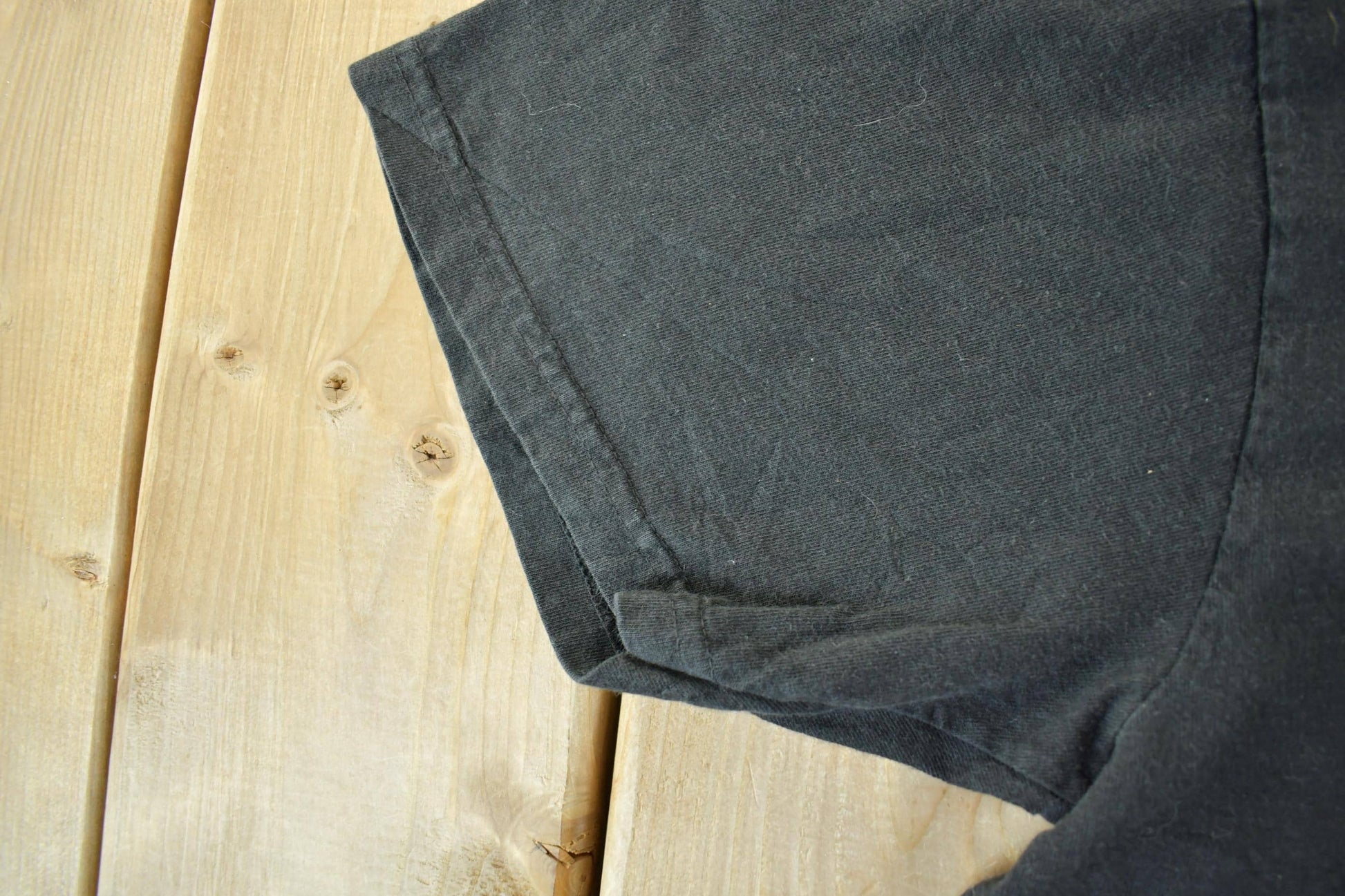 Vintage 2000s Polo Jeans Company Graphic T-Shirt Men's Large from propervintagecanada