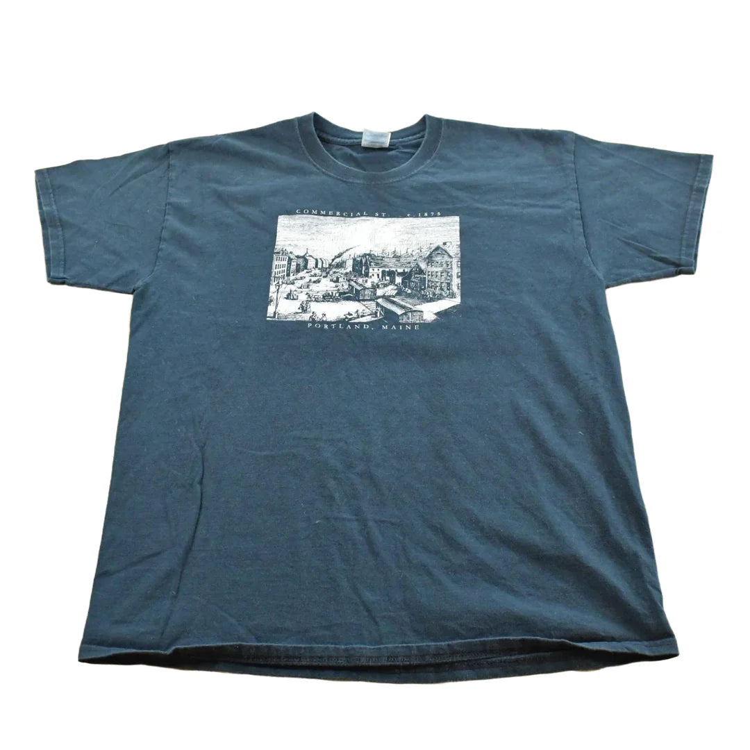 Vintage 2000s Portland Maine Souvenir T-Shirt Men's L from propervintagecanada