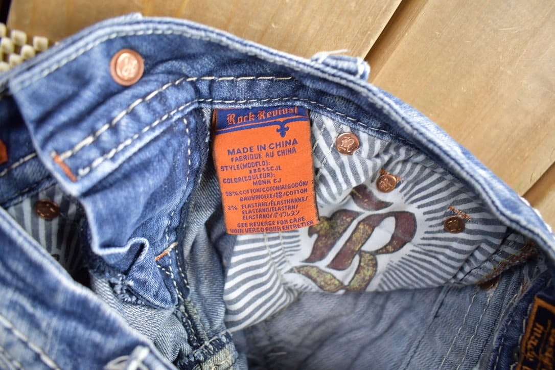 Vintage 2000s Rock Revival Skinny Jeans Women's 24 x 32 from propervintagecanada