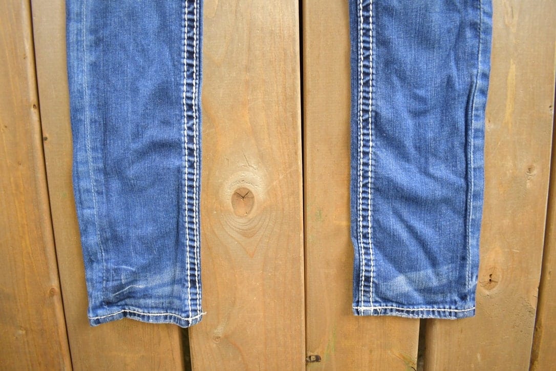 Vintage 2000s Rock Revival Skinny Jeans Women's 24 x 32 from propervintagecanada