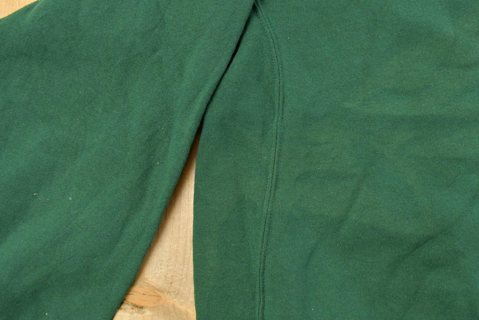 Vintage 2000s Russell Athletics Blank Sweatshirt Men's M from propervintagecanada