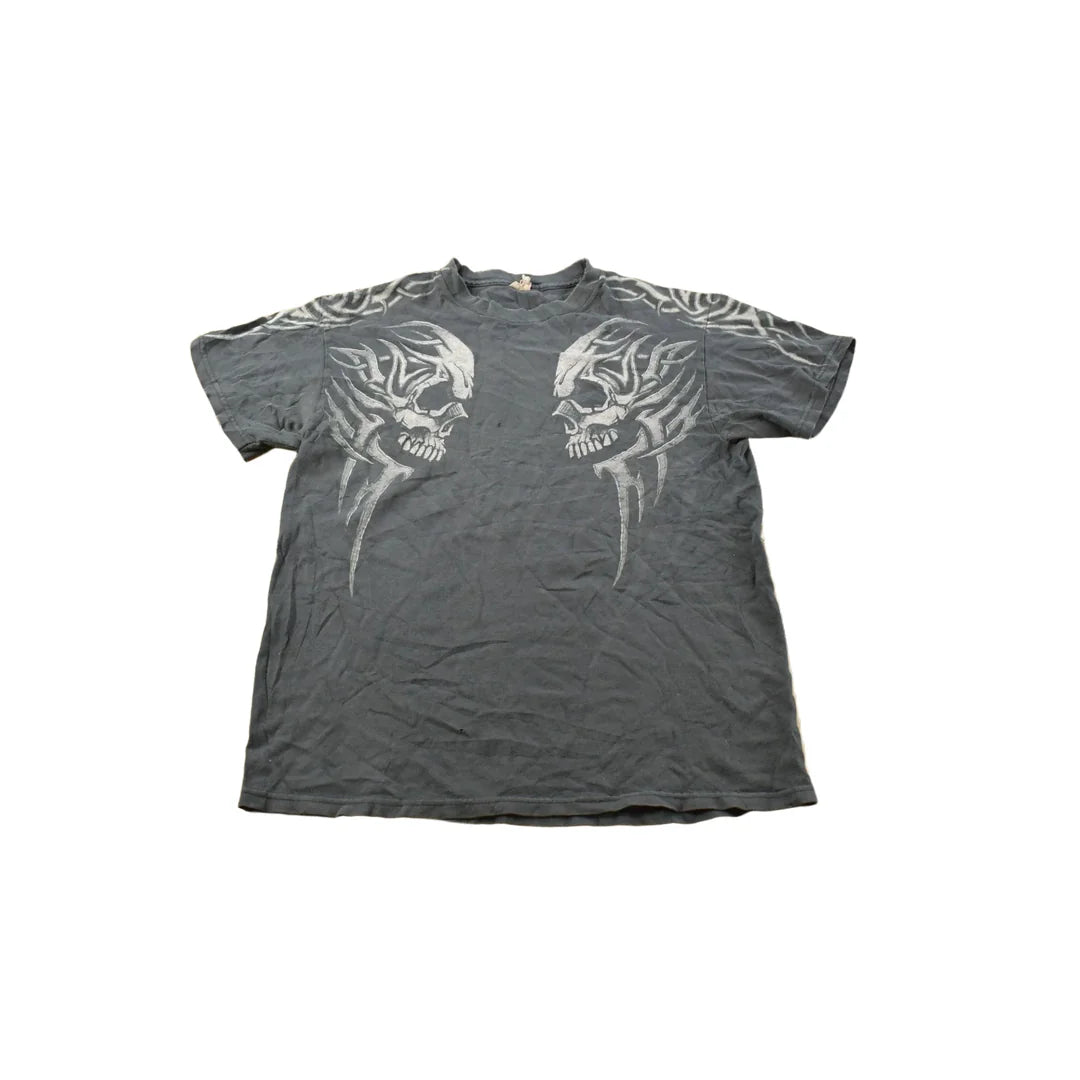 Vintage 2000s Skulls Gothic T-Shirt Men's Medium from propervintagecanada