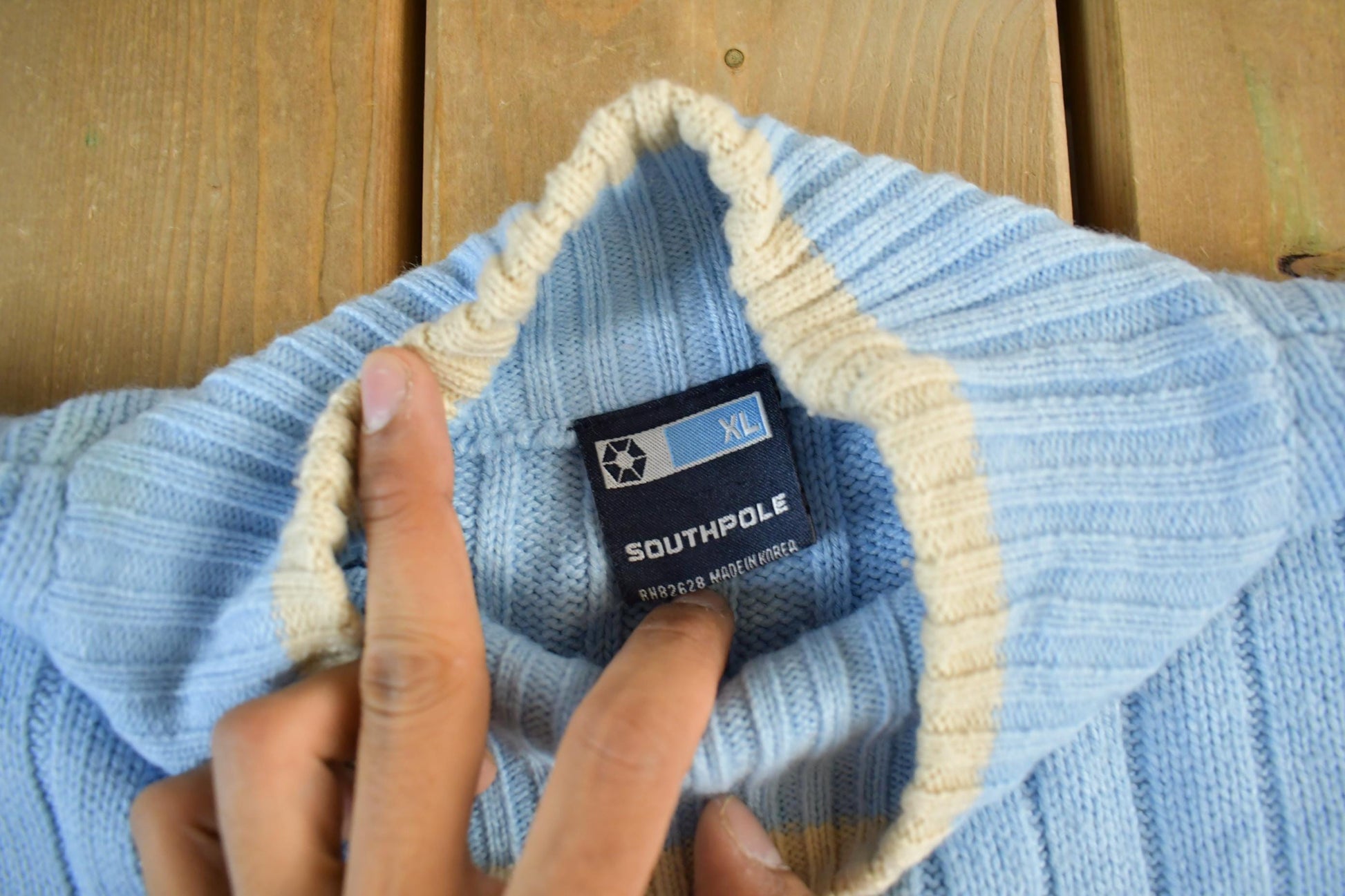 Vintage 2000s Southpole Knit Crewneck Sweater Men's XL from propervintagecanada