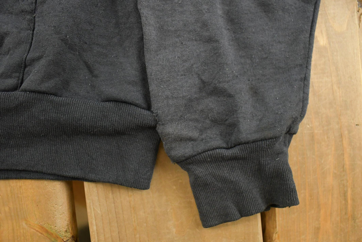 Vintage 2000s Taxidermy Deer Hoodie Sweatshirt Men's M-L from propervintagecanada