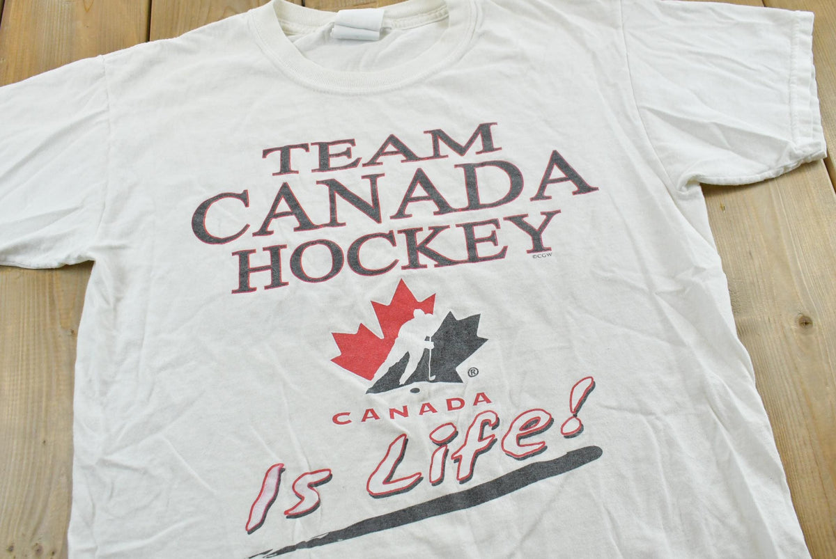Vintage 2000s Team Canada Hockey Is Life Graphic T-Shirt Men's M from propervintagecanada